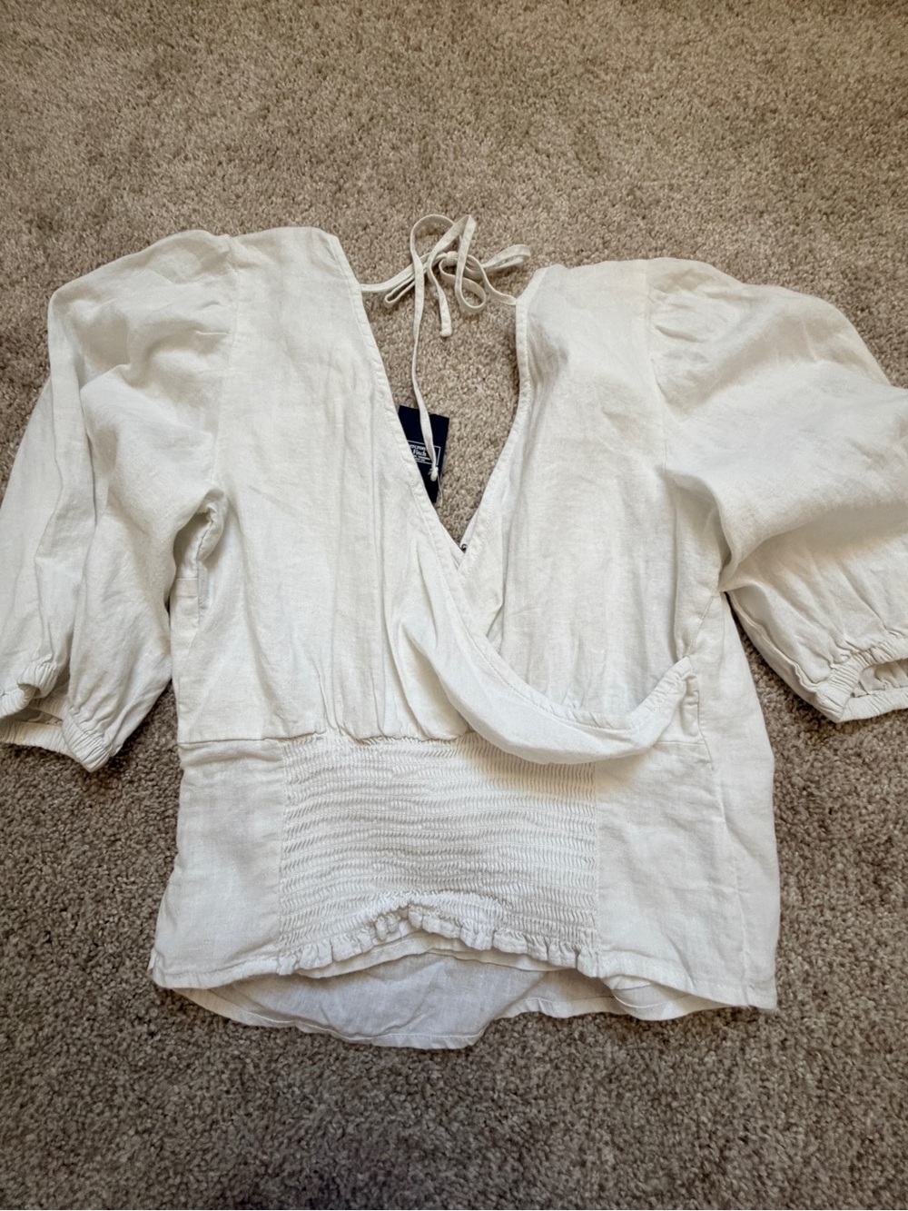 Abercrombie & Fitch White Wrap Puff-Sleeve Top